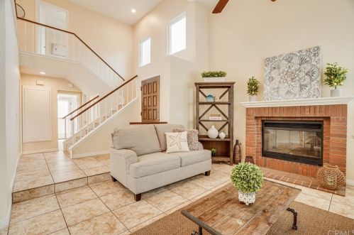 33755 Bayside Ln, Dana Point, CA 92629-2171
