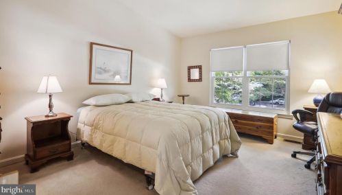 4 Casino Ct, Silver Spring MD 20906-5953 exterior