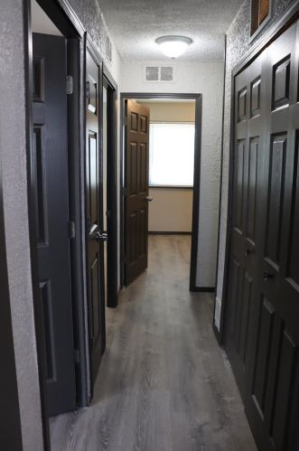 141 Guyer St, Hobart IN  46342-2945 exterior