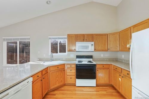 4721 Danube Cir, Aurora CO  80015-4958 exterior