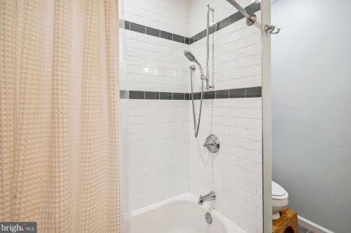 501 Apple Grove Rd, Silver Spring MD 20904-2753 exterior