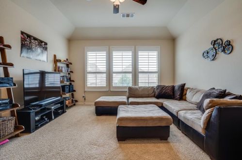 113 Sunrise Dr, Argyle TX 76226-1298 exterior