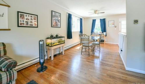 198 White Birch Dr, Waterbury, CT 06708-2122