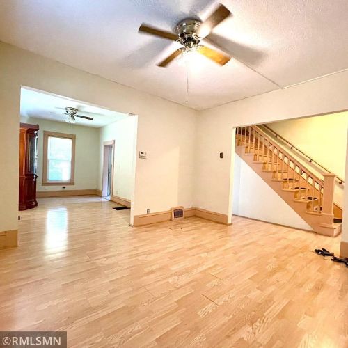 1281 Burr St, Saint Paul MN  55130-3513 exterior