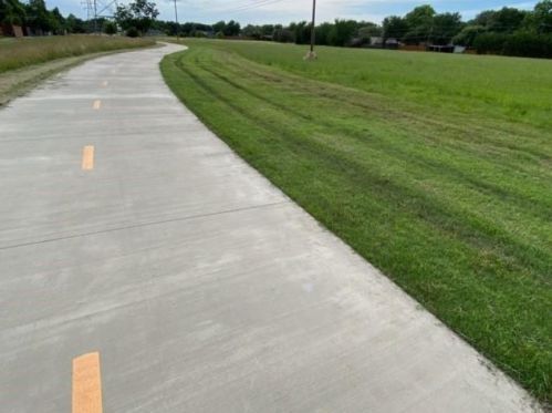 3151 Chapel Downs Dr, Dallas TX  75229-5834 exterior