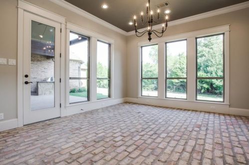 3328 Clubview Dr, Argyle TX 76226-2113 exterior