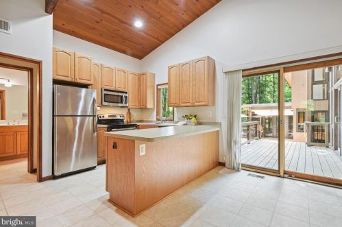 209 Bryants Nursery Rd, Silver Spring MD 20905-3840 exterior