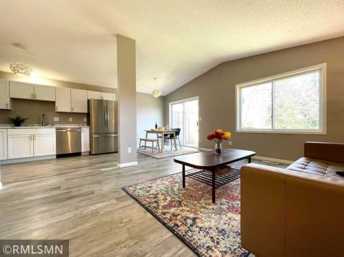 1265 Bridle Path Ct, Saint Paul MN  55110-2230 exterior