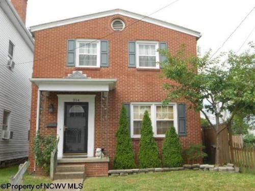 214 Walnut St, Clarksburg, WV 26301-2637