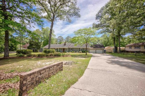 102 Chimney Pl, Warner Robins GA  31088-6523 exterior