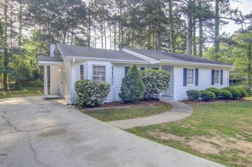 1766 Stag Dr, Conyers, GA 30012-3643