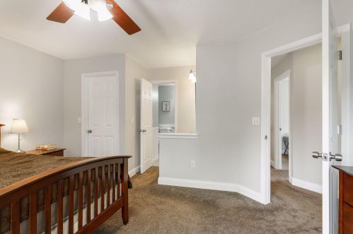 9063 Glacier Rd, Saint Paul MN  55125-3467 exterior