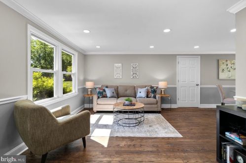 7108 Flint Ct, Middletown MD  21769-7425 exterior