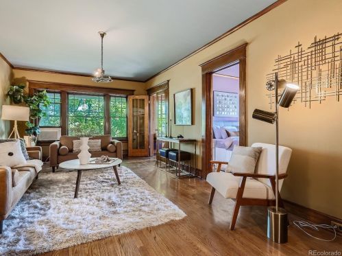2708 14th Ave, Denver, CO 80204-2300