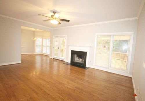 2552 Chestnut Lndg, Atlanta GA  30360-2929 exterior