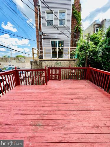 3563 11 St, Philadelphia PA 19140-4303 exterior