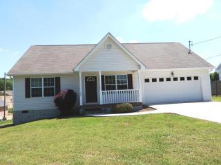109 Holcomb Rd, Ringgold, GA 30736-3223