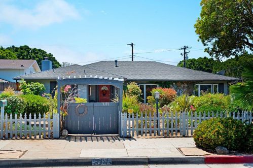 3331 Madrona Dr, Santa Barbara, CA 93105-2650