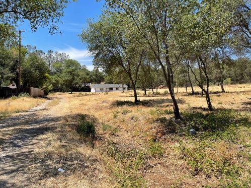 4200 Shingle Rd, Shingle Springs, CA 95682-9337