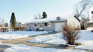 502 Crescent Dr, Loveland, CO 80538-3903