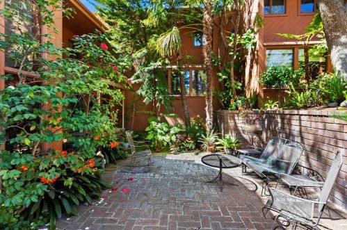 2533 Vista Dr, Upland, CA 91784-1100