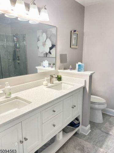 66 Sunrise Dr, Whippany, NJ