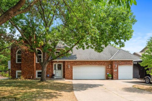 12225 Grouse St, Minneapolis, MN 55448-1943