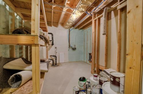 1100 Hyde Park, Crown Point IN 46307-7881 exterior