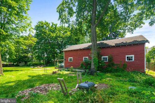 59 Potter St, Tavistock NJ 08033-1312 exterior