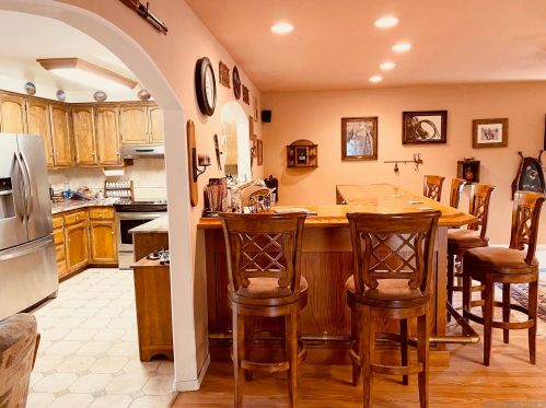 2762 Robertson St, Ramona, CA 92065-3818