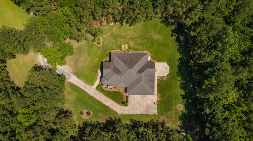 428 School St, Ridgeville, SC 29472-8038