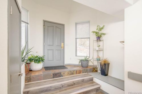 1466 Saddle Ridge Dr, Lakewood, CO 80439