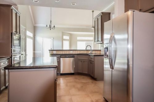 3527 Bayou Forest Dr, Morgans Point TX  77571-7183 exterior