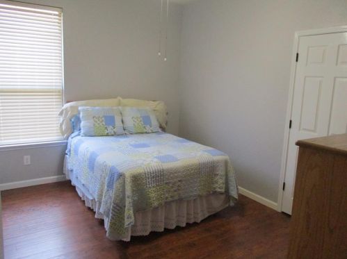 5829 Arena Cir, Fort Worth TX  76179-2369 exterior