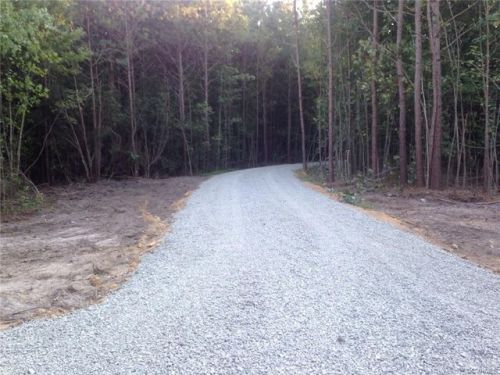 1365 Mosquito Point Rd, White Stone, VA 22578-2907