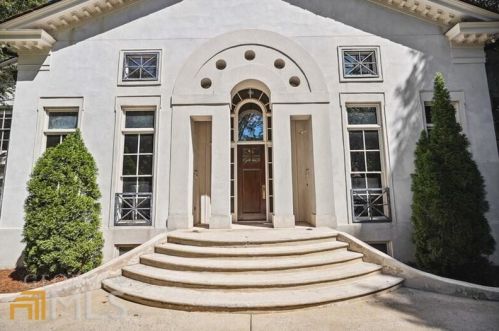 3281 Habersham Rd, Atlanta, GA 30305-1170