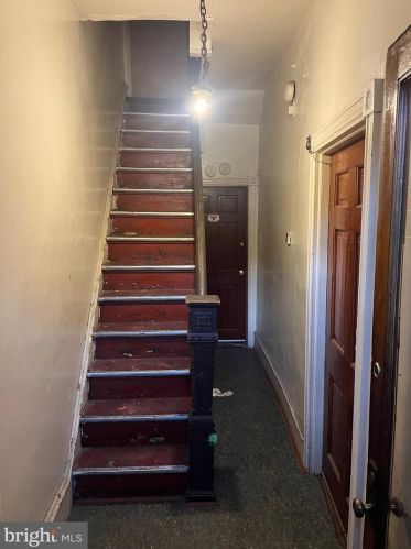 1217 28th St, Philadelphia, PA 19146-3726