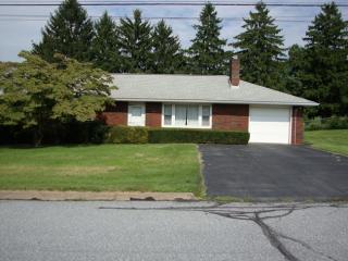 1390 Norton Rd, Harrisburg, PA 17113-1013