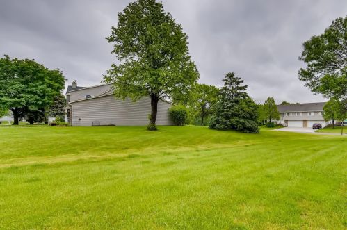 15947 Granada Ave, Saint Paul MN  55124-6319 exterior