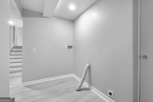 3225 Dogwood Dr, Atlanta GA  30344-3909 exterior