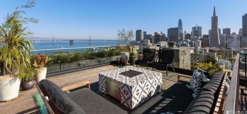 341 Filbert St, San Francisco CA  94133-3205 exterior