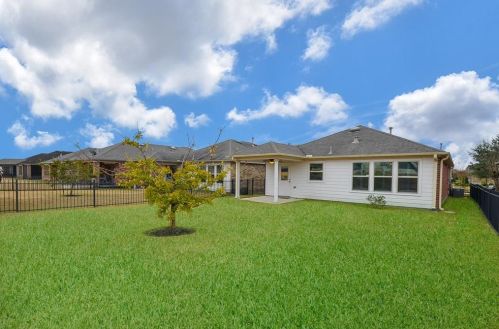 2843 Cone Flower Dr, Richmond TX 77469-5551 exterior