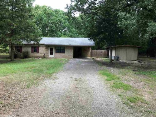 20 Lovewell Ln, Conway, AR 72032-9449
