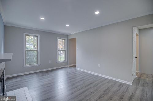 9000 Strattondale Ct, Springfield VA  22015-3659 exterior