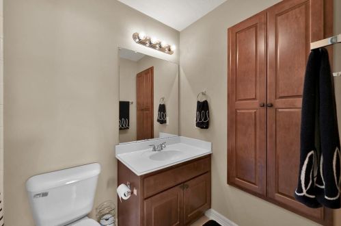 9010 Willow Spg Ln, Conroe TX  77302-3496 exterior