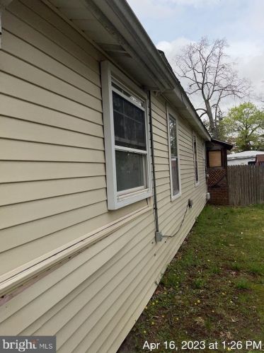 75 Press Ave, Browns Mills, NJ 08015-4053