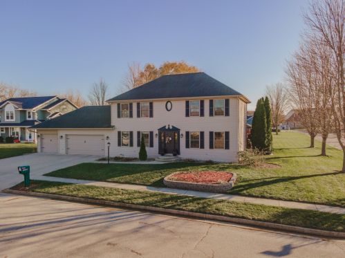 1400 Lariat Dr, Swygert IL  61764-9583 exterior
