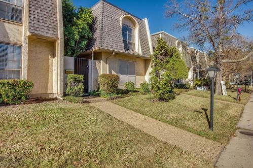 9030 Emberglow Ln, Dallas, TX 75243-3240