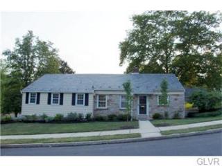 1227 Moffitt Ave, Bethlehem, PA 18018-1605