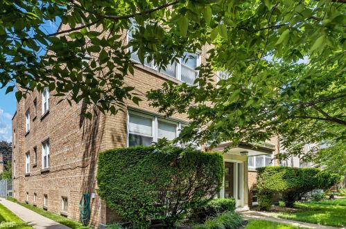 6640 California Ave, Chicago IL  60645-4404 exterior